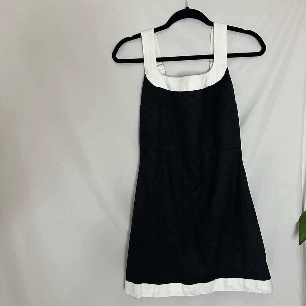 Abercrombie & Fitch Scoop Neck A-Line Mini Dress White Trim Black